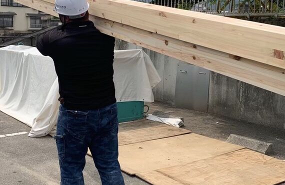 荷揚げや差し上げ作業が未経験の方もぜひご安心ください | 福山市で建設業のお仕事に就きたいならフェニックス